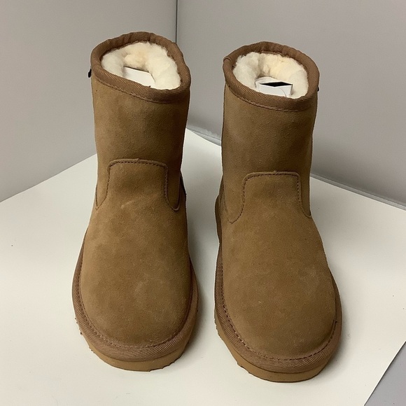 Aussie Merino boots size Y12 - Picture 4 of 4